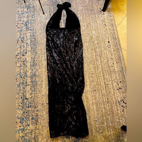 x REVOLVE Rick Gown in Black - Picture 6 of 8